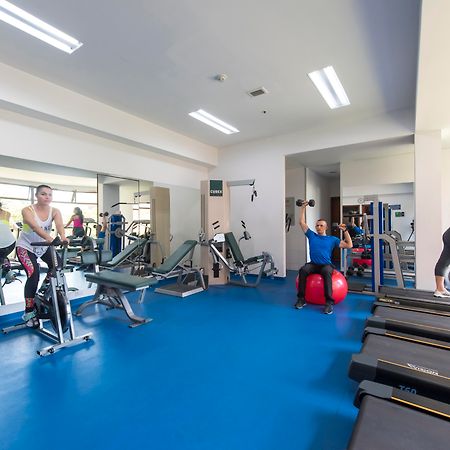 Hotel Dann Carlton Belfort Medellín Kültér fotó The gym at the University of Roehampton