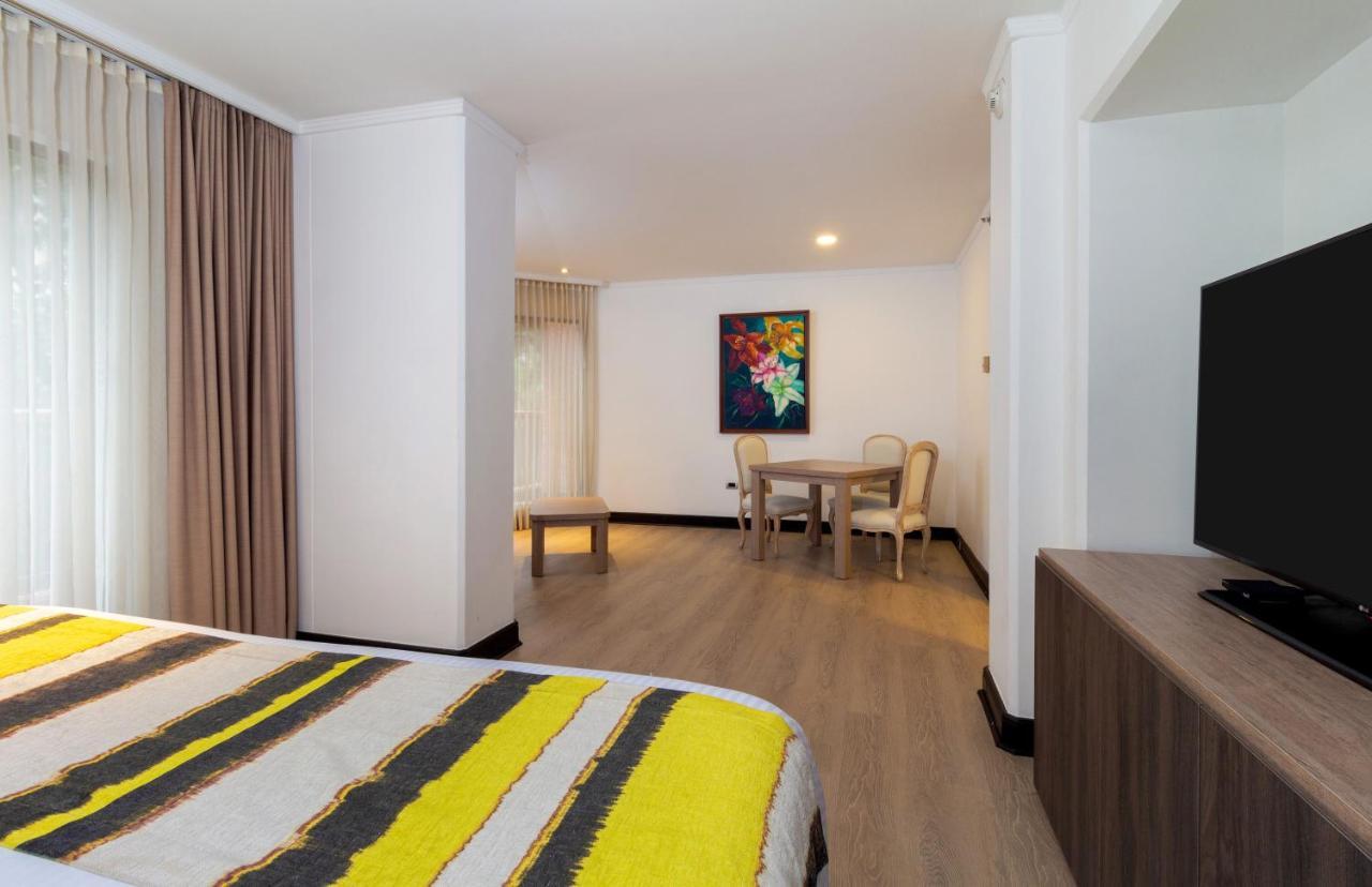 Hotel Dann Carlton Belfort Medellín Kültér fotó Suite