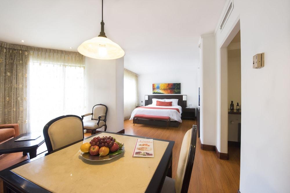 Hotel Dann Carlton Belfort Medellín Kültér fotó A typical apartment
